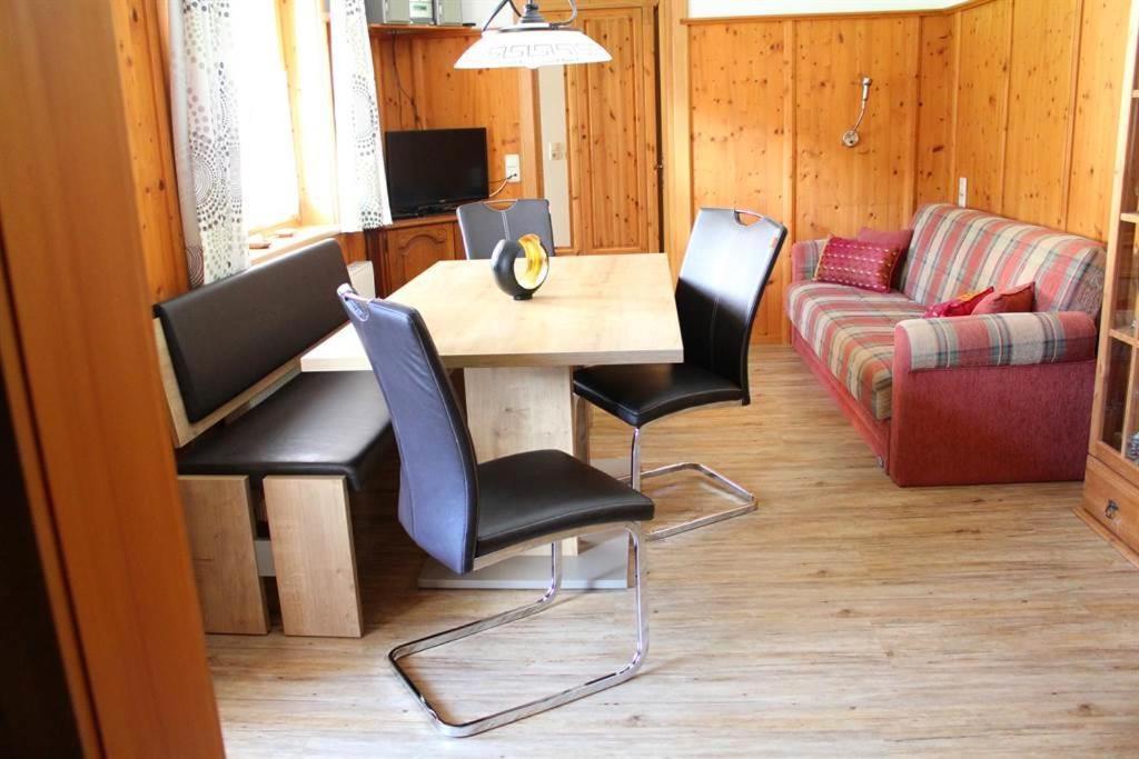 Utas Ferienhof Sankt Gallenkirch Phòng bức ảnh